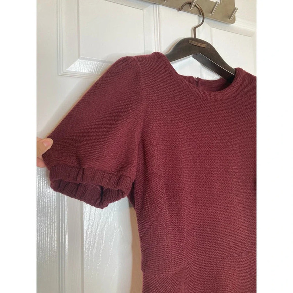 Gal Meets Glam Fit & Flare Burgundy Red Dress NWT Micro Rib Knit Short-Sleeve - Picture 5 of 16